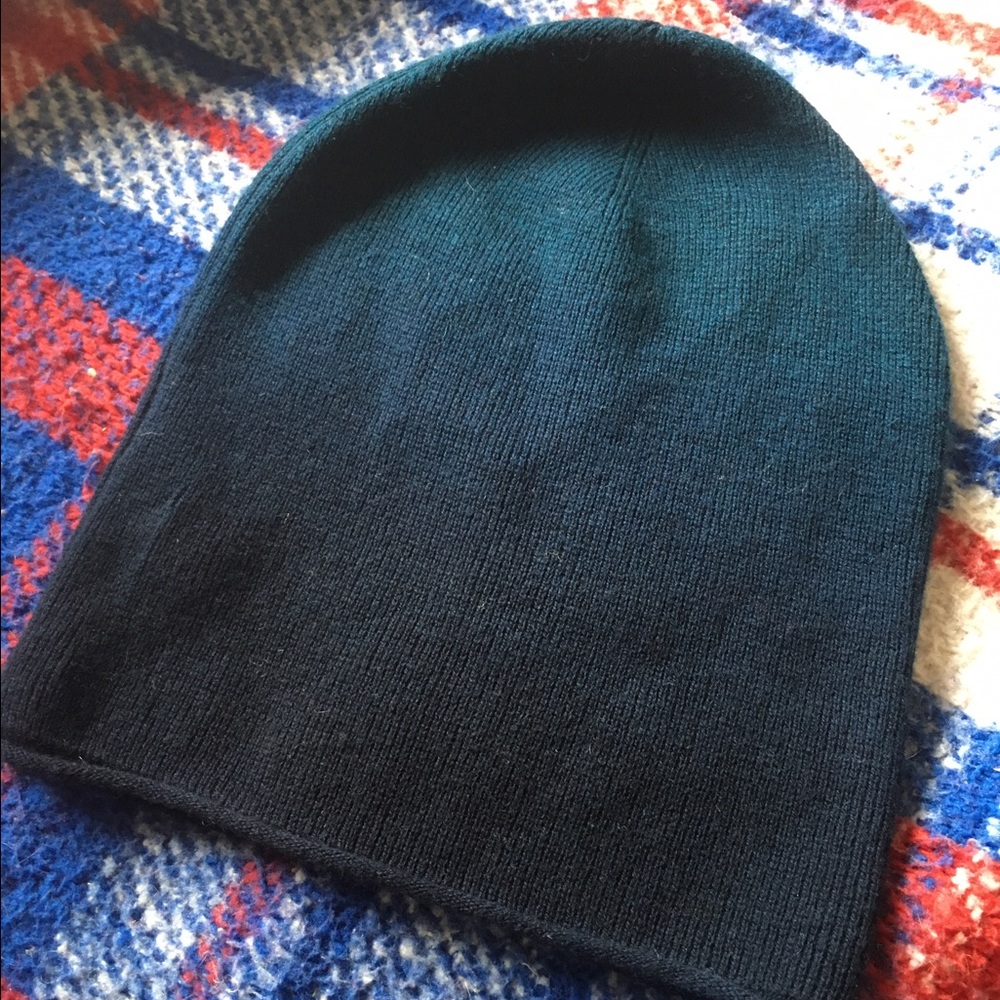 VINCE Dip Dye Ombré Beanie O/S